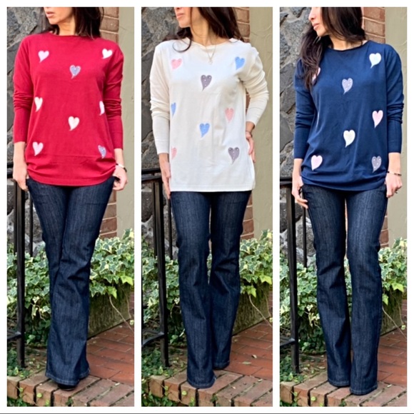 ✨LAST ONE ✨PARIS✨HEARTS SWEATER - Picture 6 of 6